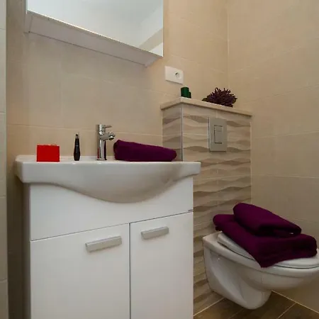 Beatum * Split